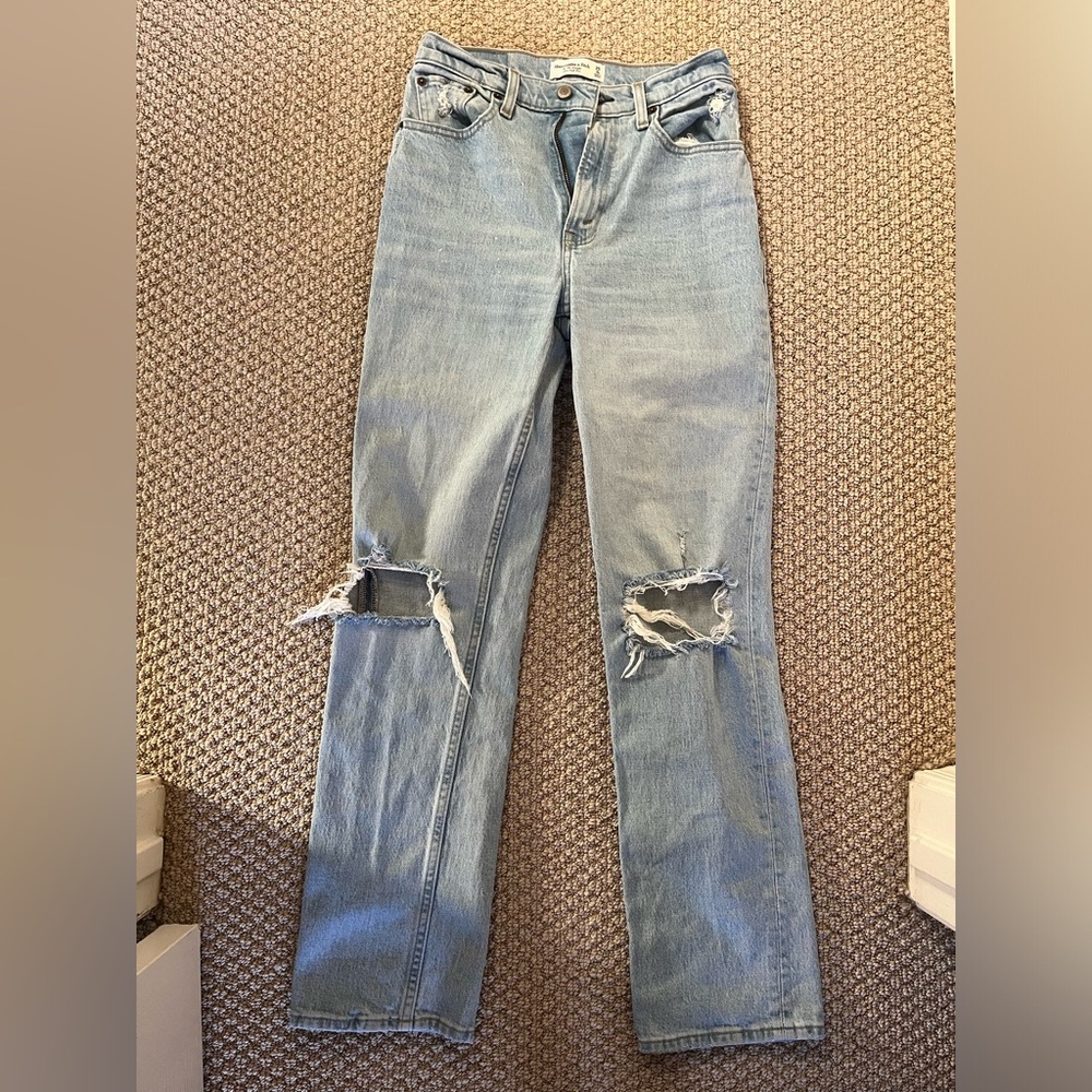 Abercrombie 90’s Straight Jean